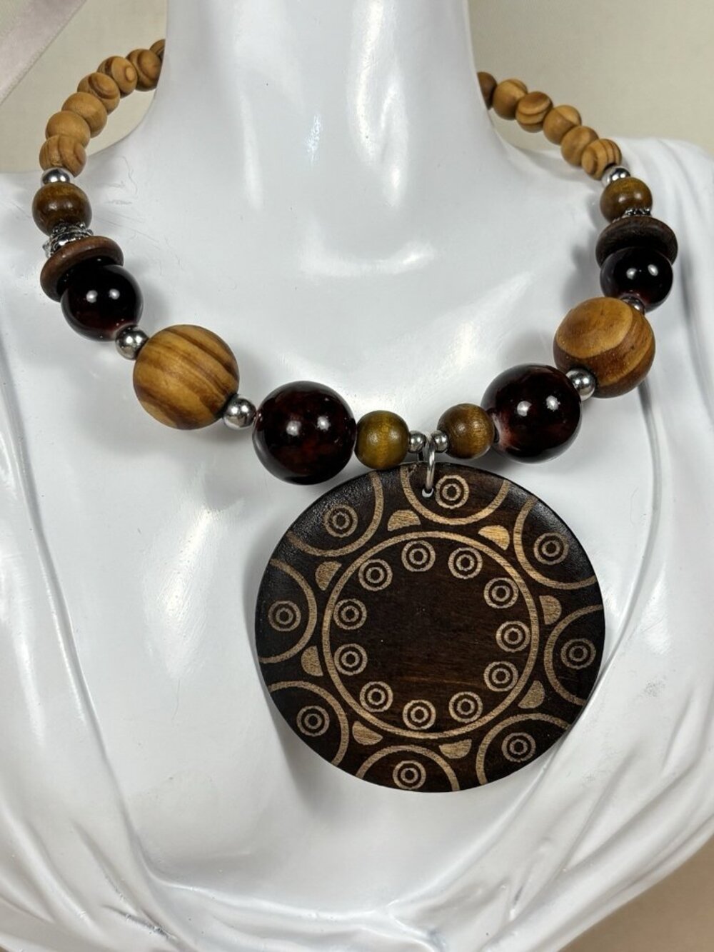 Handmade Bohemian Wood Bead Necklace Adjustable Choker Boho Festival Jewelry A37